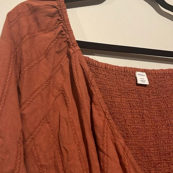 Burnt Red Peplum Top - Old Navy - Picture 2 of 6